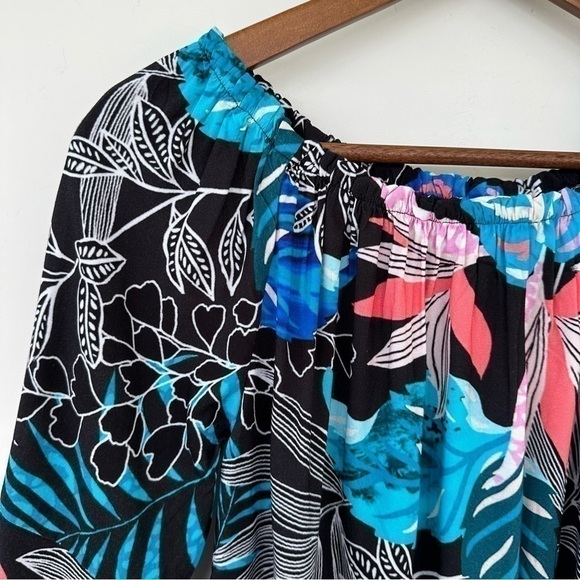 Venus top, raglan with 3/4 length bell sleeves, elasticized neckline, tropical - Picture 7 of 12